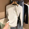 Camiseta base para mujer con forro de polar, top de manga larga con cuello en V, camiseta base blanca con forro de polar para otoño e invierno