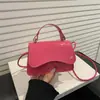 2026 Primavera Novo Modelo Alta Qualidade Vintage Moda Nicho Mini Versátil Estiloso Bolsa de Mão Ombro Único Transversal