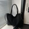 Comercio Exterior Estilo Europeo y Americano Borla 2025 Moda de Moda Bolso de Hombro Grande de Gran Capacidad Otoño e Invierno Nuevo Bolso Tote Cruzado