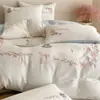 Súper Suave~Algodón 100% Grado A, Gasa de Doble Capa, Juego de Cuatro Piezas, Grado Materno e Infantil, Bordado de Dibujos Animados, Amigable con la Piel, Transpirable, Sábana y Funda de Edredón para Todas las Estaciones