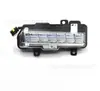 Aplicável ao Mitsubishi Pajero V93 V97 V98 15-18 conjunto de farol de neblina dianteiro capa da moldura do farol de neblina luz diurna LED