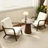 Poltrona de sofá de um lugar, cadeira de lazer para sala de estar, adequada para hotéis, pousadas, cafés e varandas pequenas; um conjunto de mesa de centro e cadeiras de madeira maciça