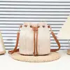 Bolso Cruzado de Paja con Cordón Estilo Vacaciones de Verano para Mujer 2026 Nuevo Bolso de Hombro para Viaje Bolso Tote de Paja Tejida