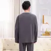 Pijama Grueso de Doble Cara con Cuello Redondo y Mangas Largas de Talla Grande para Hombres de Mediana Edad y Mayores, Conjunto de Ropa de Casa para Papá que se Puede Usar Afuera