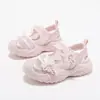 Sandalias Nuevas de Verano 2026 para Niñas Suela Suave Punta Cerrada Zapatos de Princesa Zapatos de Malla para Niños Transpirables Ligeros Sandalias Deportivas