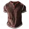 Camiseta Polo Masculina Minimalista 3D de Verão, Top com Estampa Texturizada 3D e Gola V de Manga Curta, Caimento Casual, Respirável