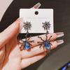 Brincos de aranha escura estilo legal e doce brincos de pedra da lua personalidade tridimensional estilo punk de metal europeu e americano joias para orelha atacado