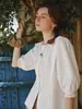 Camisa de renda estilo francês com vazados e mangas de lanterna para mulheres, nova camisa branca de verão 96402