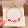 Pulsera Colgante Mariposa de Circonita Super Brillante Lujo Ligero Moda de Alta Gama Exquisito Anillo de Mano Dulce Versátil Nicho Joyería de Mano para Mujeres
