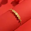 Libro Rojo Pequeño Hielo Triturado Moneda de los Cinco Emperadores Pulsera de la Fortuna Modelo Nuevo 2025 Patrón Martillado Brillante Joyería de Moneda de Oro Triturado