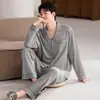 Pijama 100% algodão para homens, roupa de casa de algodão com mangas compridas para primavera e outono, tamanho grande, conjunto simples de cardigã para homens de meia-idade e jovens