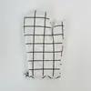 Guantes y Protectores de Aislamiento Térmico para Horno de Microondas de Algodón y Lino, Guantes Resistentes al Calor y Anti-quemaduras para Barbacoa Acolchados de un Solo Lado con Cuadros Grises