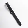 Adecuado para correa Apple iWatch Huawei Gt7 Xiaomi 9Pro Silicona Cuero Patrón de Caballo Loco Fit5 Hebilla Magnética S11