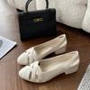 Sandalias de punta puntiaguda de verano Heli Shark, ropa de abrigo de moda para mujer, nuevos zapatos planos para mujer, sandalias casuales de color sólido con agujeros para mujer