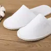 Pantuflas Desechables de Terciopelo Coral para Hotel y B&B, Pantuflas Desechables Engrosadas Antideslizantes, Pantuflas de Algodón de Hospitalidad para Habitación de Hotel