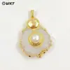 Wt-P1769 Pingente Colorido de Pedra Redonda Assimétrica Natural Quartzo Banhado a Ouro 18K Inlaid Acessórios para Colar DIY
