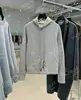 Recomendación PrincipalColección Nueva Primavera Temprana Yuran 26: Sudadera Desestructurada Dividida de Felpa de Punto Denso de un Solo Lado con Cuerda Trenzada Hecha a Mano