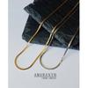 Collar de Cadena Superfina de Hueso de Serpiente en Forma de S de Acero de Titanio Europeo y Americano Chapado en Oro de 18K para Mujer, Cadena para Clavícula Moderna Simple Estilo Básico