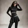 Conjunto de Fitness de Alta Elasticidad con Sensación de Piel para Mujer, Top Deportivo con Cuello Alto y Cremallera, Falso Conjunto de Dos Piezas (Falda y Shorts), Conjunto para Correr, Entrenamiento y Yoga