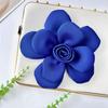 Venta directa de fábrica de accesorios de vestir con broche de flores tridimensionales de Europa y Estados Unidos, camelia, pétalos manuales decorativos
