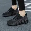 Zapatos deportivos y casuales transpirables para mujer, nuevo diseño de malla, adecuados para ventas transfronterizas, actividades al aire libre y baile en la plaza, con suela gruesa y punta redonda