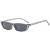 Óculos de Sol Fashion Simples Retrô com Armação Quadrada Pequena para Homens, Novo Design Estiloso para Rostos Pequenos, Óculos de Sol Estilo Europeu e Americano para Mulheres
