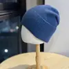 Nuevo Gorro de Punto de Color Sólido Fresco y Cálido para Mujer, Turbante Protector de Orejas a Prueba de Frío para Otoño e Invierno, Moderno Versátil Casual de Moda
