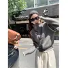 Suéter de Punto Gris con Media Cremallera y Cuello Alto para Mujer 2024 Otoño e Invierno Nuevo Estilo Tejido Empalmado Diseño Holgado Top