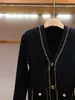 [Em Estoque] Personalizável Shenzhen Nanyou Roupas Femininas de Alta Qualidade Outono Novo Estilo Corrente Estilo Coco Chanel Decoração Malha Decote V