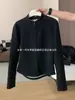 Chaqueta Corta Off-White para Mujer, Sudadera con Cremallera y Cuello Alto para Otoño e Invierno, Cardigan Top de Moda Ajustado 7792, Holgada y Engrosada