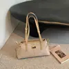 Bolso de axila retro simple para mujer, nuevo modelo otoño e invierno 2026, bolso de gran capacidad para el día a día, bolso de mano y bolso de hombro de moda