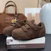 Zapatos Birkenstock completamente cerrados para mujer 2026 otoño nueva llegada estilo popular retro súper popular suela gruesa aumento de altura oculto cabeza grande mocasines pan