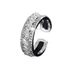 Anillo abierto de temperamento cruzado con banda ancha e incrustaciones de circón Venta caliente para ir al trabajo lujo ligero de alta gama versátil anillo de dedo ajustable