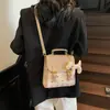 Mochila Transfronteriza para Mujer Nueva Versátil Portátil Bolsa Cuadrada Pequeña Gran Capacidad Moda Nicho Bandolera de un Hombro