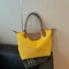 Bolsa de Gran Capacidad para Mujer 2026 Nueva Tendencia Ligera de Tela Bolso de Hombro Único Bolso Tote de Moda Casual para el Trabajo