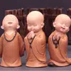 Pequeno sofá reclinável Maitreya ornamentos de lazer armário de TV doméstico decorações interessantes chinesas artesanato de resina fabricantes atacado