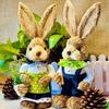 Presente Coelho de Palha 35cm Decoração de Páscoa Figura Fofa Coelho Lembrança Prêmio Pequeno Presente de Aniversário
