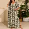 Vestido de praia com estampa V-neck e cordão na cintura, disponível em estoque Europeu e Americano, camisa de proteção solar para férias, transfronteiriço CM2540