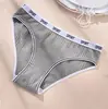 Roupa Íntima Feminina de Algodão Puro Transfronteiriça Feminina Macia e Confortável para Meninas Tamanho Grande Cintura Média-Baixa Cueca Boxer para Esportes e Fitness