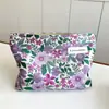 Bolsa cosmética pequeña de flor morada fresca, bolsa de almacenamiento de tela portátil, estuche para lápices, cartera, bolsa de aseo, bolsa interior, bolso de mano