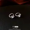 Pendientes de Calabaza y Perla Huecos de Circonita de Lujo Ligero Estilo Francés, Clips para Orejas Exquisitos y de Alta Gama, Pendientes de Moda y Versátiles para Mujer