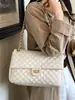 Bolso Cruzado Negro con Cadena Argyle para Mujer Estilo Nuevo 2025 Bolso Tote Pequeño Estilo Chanel Bolso Grande Casual Simple de un Solo Hombro