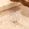 Anillo de apertura de amor de acero inoxidable popular europeo y americano, personalidad femenina, línea de hip hop, corazón cruzado, anillo de acero de titanio al por mayor