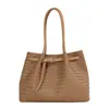 2026 Bolso Tote de Gran Capacidad para Principios de Otoño Bolso de Hombro para Viajes Cotidianos Bolso con Textura Tejida de Nicho Bolso de Mano tipo Cesta de Verduras Bolso Tejido para Mujer