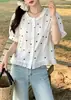 Camisa feminina coreana fina de manga curta com estampa de corações estilo francês, novo modelo de verão 2026, corte solto, modeladora, moderna, versátil e confortável