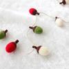 Decorações de Natal Transfronteiriças Guirlanda de Bolas de Bolota de Feltro de Lã Decoração de Natal Pequenos Enfeites Pendurados Decorações para Árvore de Natal Arranjos Festivos