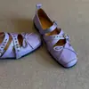 Sapatos de ballet esportivos super macios de pele de carneiro com bico quadrado, laço, tira cruzada, Mary Jane baixo vintage para mulheres