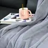Manta de punto doble personalizada de fábrica OEM con pelo corto para sofá de oficina con aire acondicionado, manta de lana fina Clase A