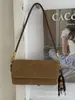 2025 Novo Design de Nicho Tendência Bolsa de Ombro Único de Alta Qualidade para Mulheres Outono e Inverno Versátil Baguete de Mão Transversal