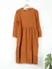 Ropa de muestra de otoño ligeramente defectuosa en stock Fuera de temporada a mitad de año Vestidos Faldas Camisas Chaquetas Cárdigans Agradecimiento al Cliente Lote Mixto